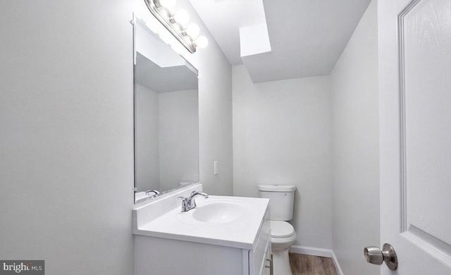 1124 LAKE SHORE, Camden, NJ 08104