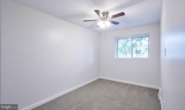 1124 LAKE SHORE, Camden, NJ 08104