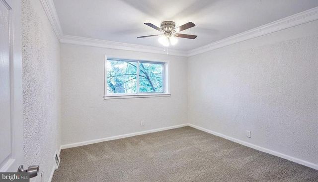 1124 LAKE SHORE, Camden, NJ 08104