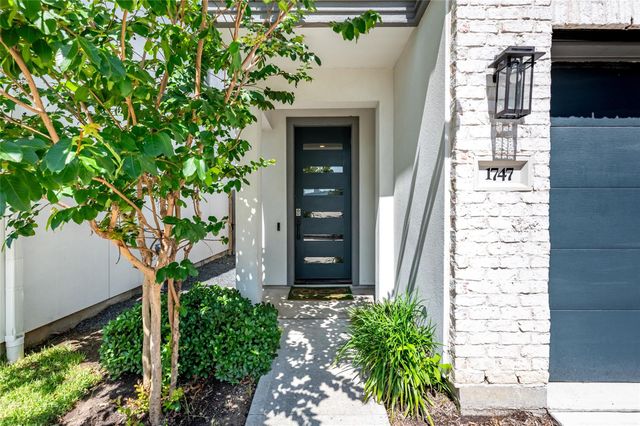 1747 Ojeman Spring Lane, Houston, TX 77055