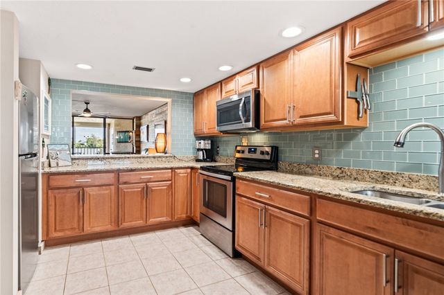 18 Marina Isles Boulevard 104, Indian Harbour Beach, FL 32937