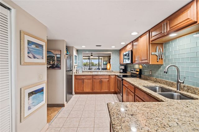 18 Marina Isles Boulevard 104, Indian Harbour Beach, FL 32937