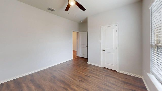 2402 Buchanan Lane, Forney, TX 75126
