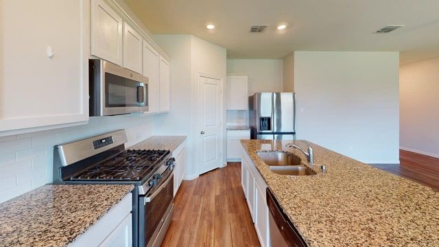 2402 Buchanan Lane, Forney, TX 75126