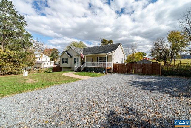 61 Golden Maple Ln, Maurertown, VA 22644