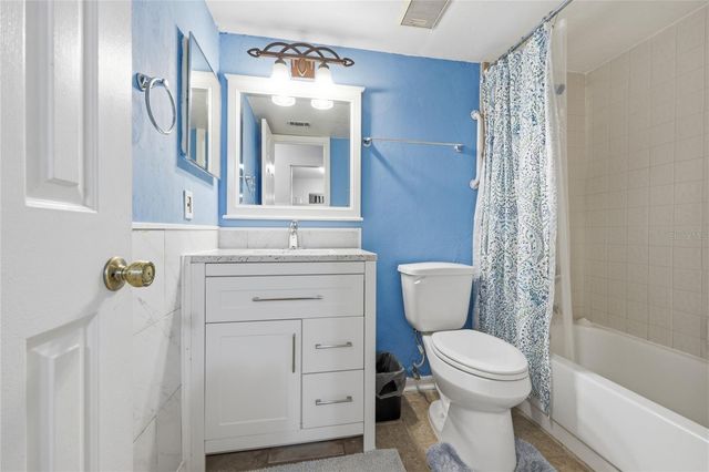 6400 NW 106TH PLACE 21, Alachua, FL 32615