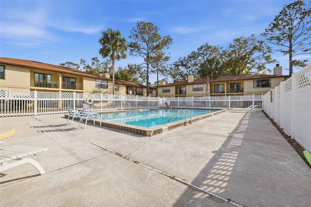 6400 NW 106TH PLACE 21, Alachua, FL 32615