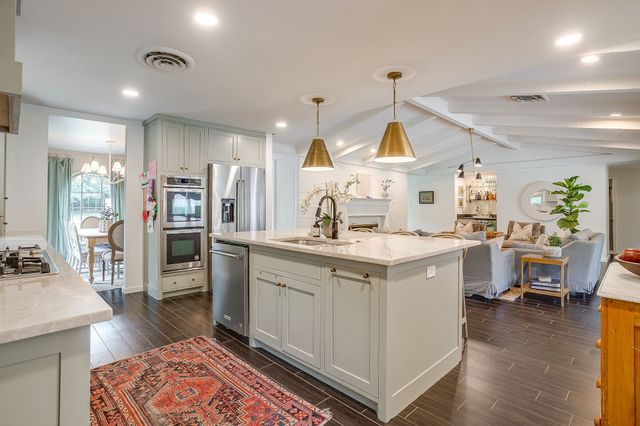 4325 Elmwood Drive, Benbrook, TX 76116