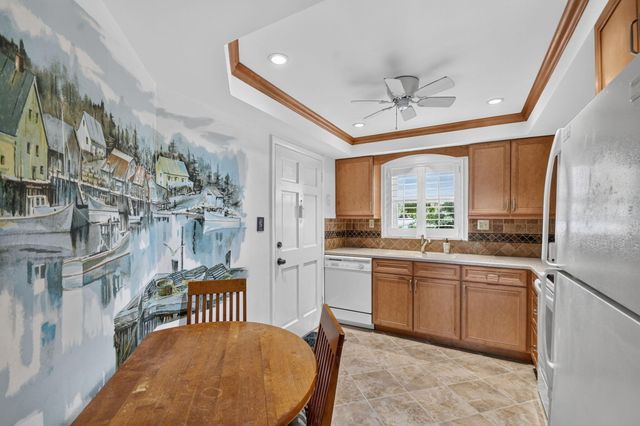 5510 N OCEAN N 207, Ocean Ridge, FL 33435