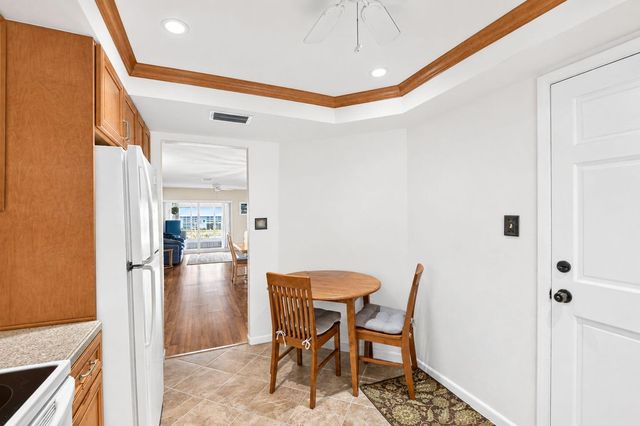 5510 N OCEAN N 207, Ocean Ridge, FL 33435