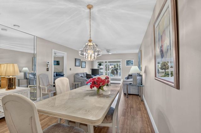 5510 N OCEAN N 207, Ocean Ridge, FL 33435