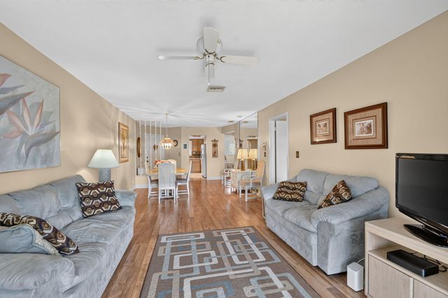 5510 N OCEAN N 207, Ocean Ridge, FL 33435