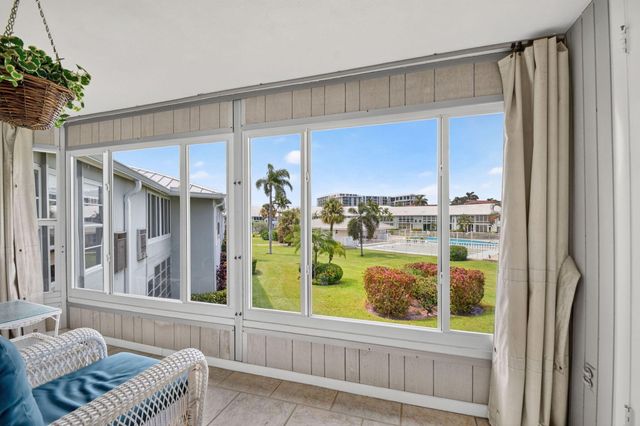 5510 N OCEAN N 207, Ocean Ridge, FL 33435