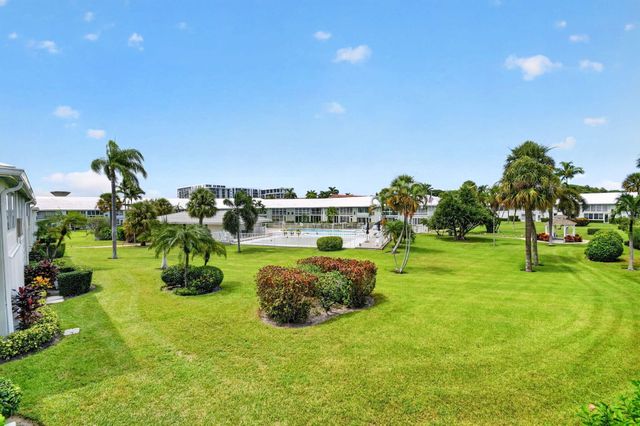 5510 N OCEAN N 207, Ocean Ridge, FL 33435