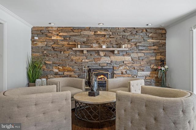 13738 LAKESIDE DR, Clarksville, MD 21029