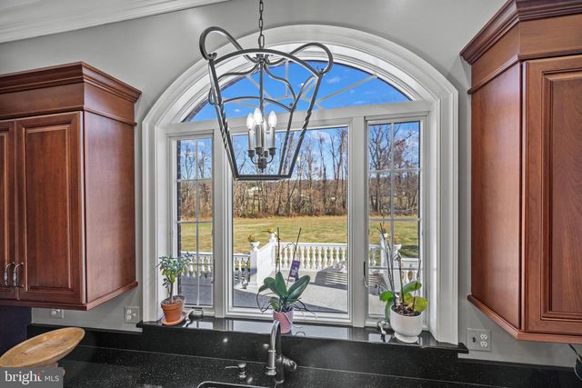 13738 LAKESIDE DR, Clarksville, MD 21029