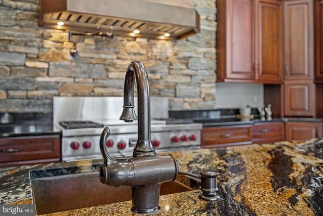 13738 LAKESIDE DR, Clarksville, MD 21029