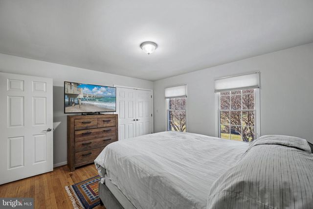 13738 LAKESIDE DR, Clarksville, MD 21029