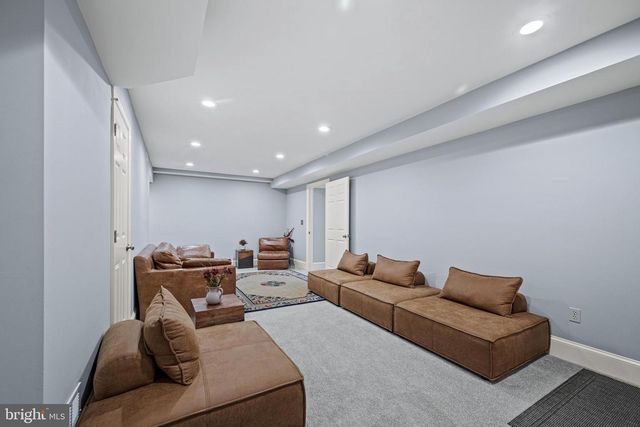 13738 LAKESIDE DR, Clarksville, MD 21029