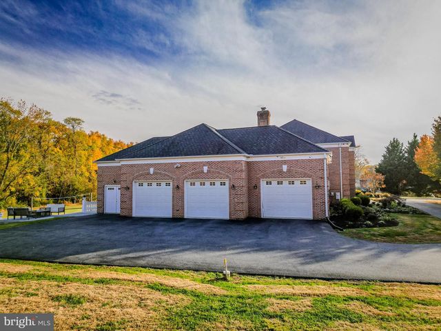 13738 LAKESIDE DR, Clarksville, MD 21029