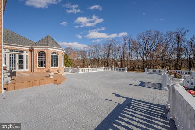 13738 LAKESIDE DR, Clarksville, MD 21029