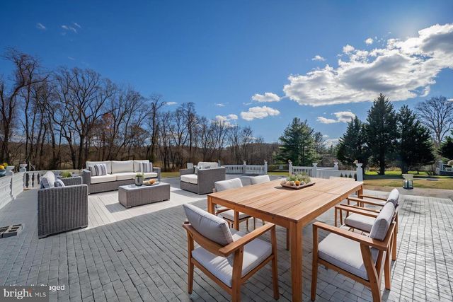 13738 LAKESIDE DR, Clarksville, MD 21029