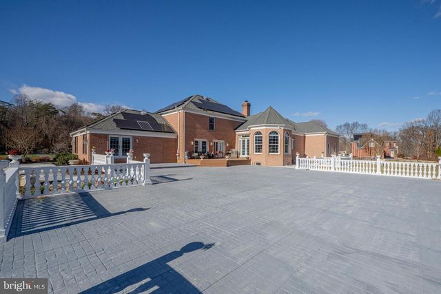 13738 LAKESIDE DR, Clarksville, MD 21029