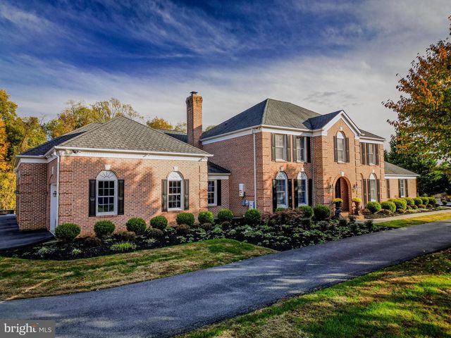 13738 LAKESIDE DR, Clarksville, MD 21029