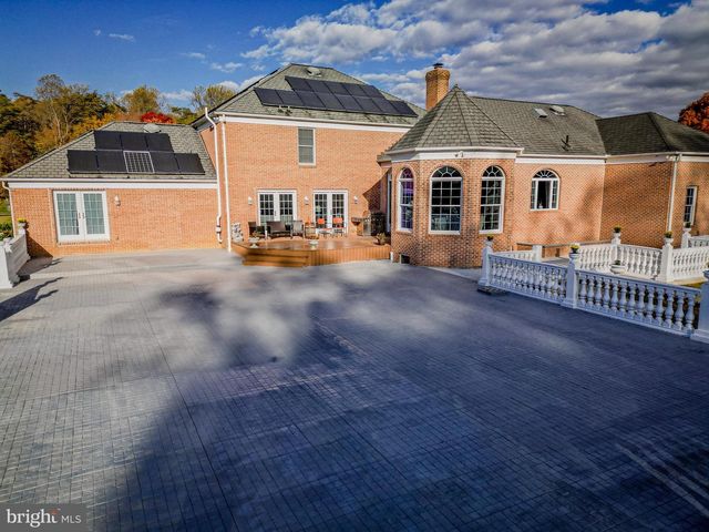 13738 LAKESIDE DR, Clarksville, MD 21029