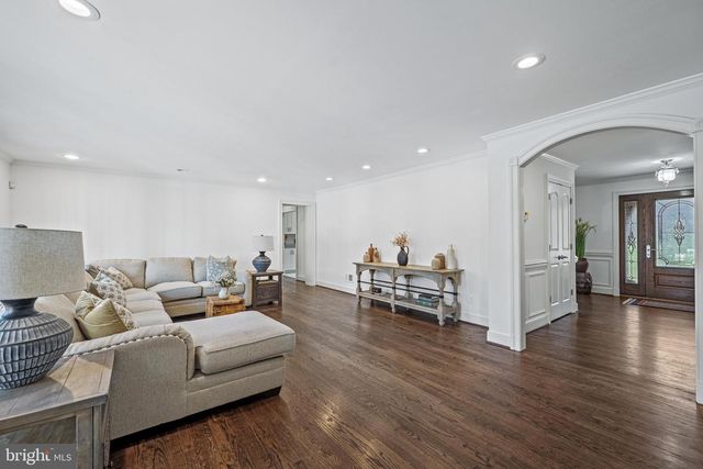 13738 LAKESIDE DR, Clarksville, MD 21029