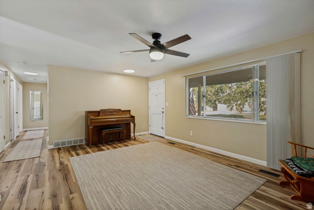 6015 S DON QUIXOTE DR, Taylorsville, UT 84129 — photo 3