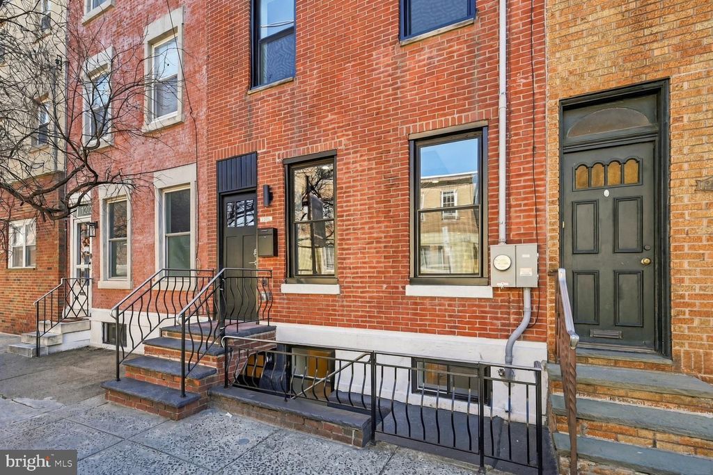 1204 MOORE ST, PHILADELPHIA, PA 19148 — exterior