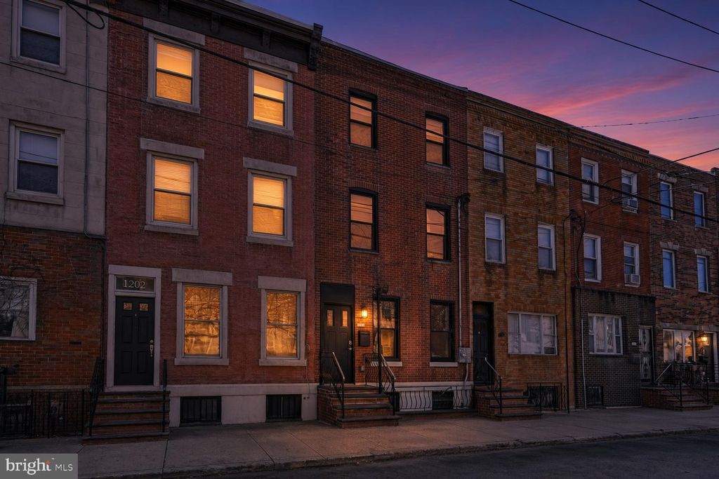 1204 MOORE ST, PHILADELPHIA, PA 19148 — photo 2