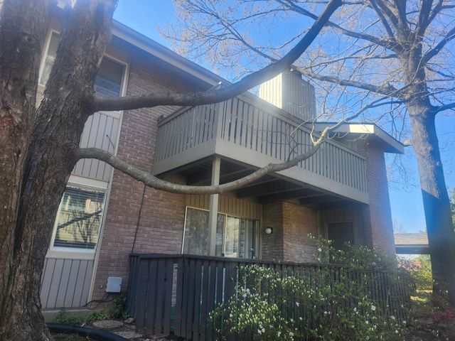 4779 Eagle Crest Dr Unit 3909, Memphis, TN 38117