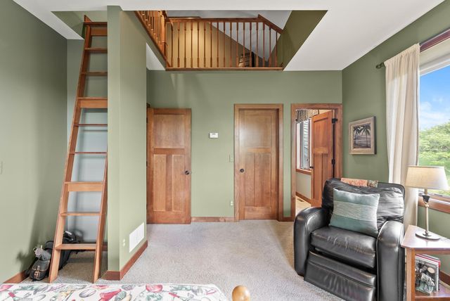 1595 River Shore Drive, Hastings, MN 55033