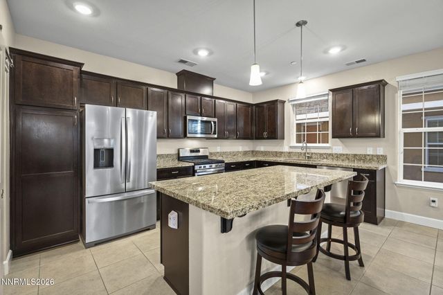 1885 Sea Horse Road UNIT B, Reno, NV 89521