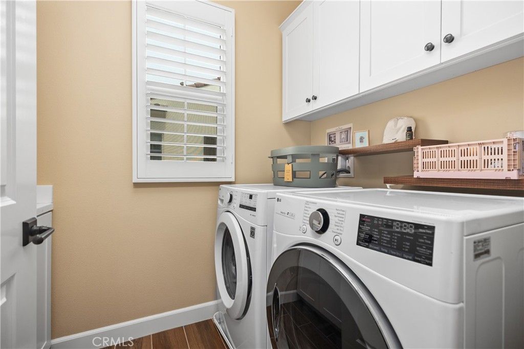 Image 28 of property listing at 105 Yuba, Irvine, CA 92620