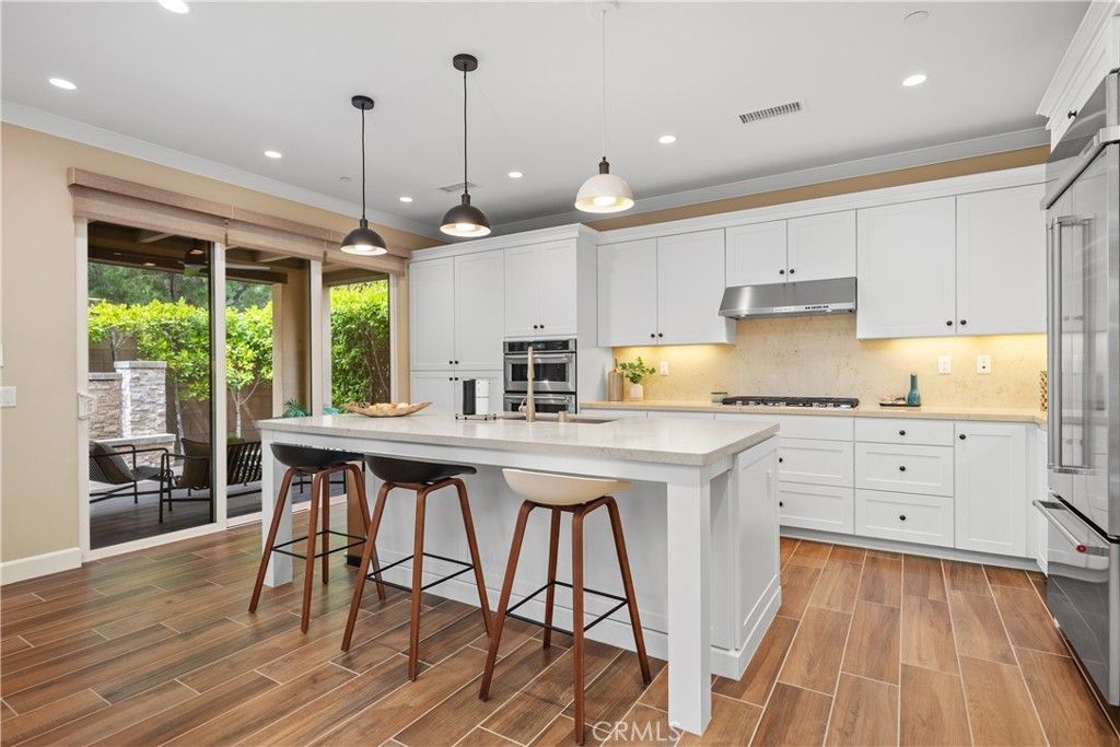 Image 3 of property listing at 105 Yuba, Irvine, CA 92620