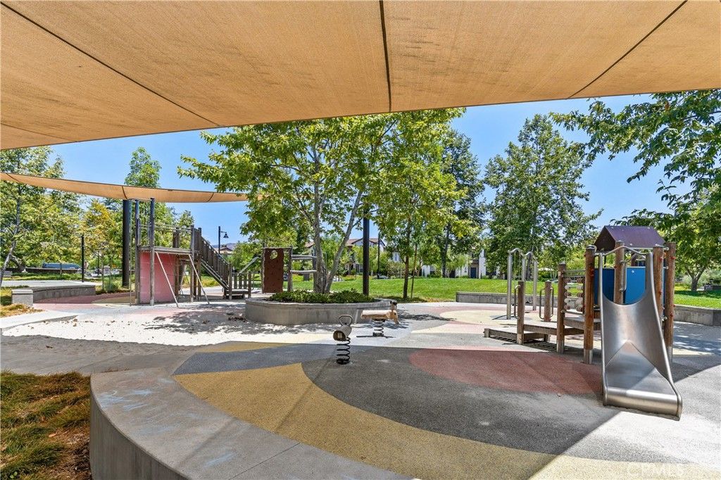 Image 41 of property listing at 105 Yuba, Irvine, CA 92620