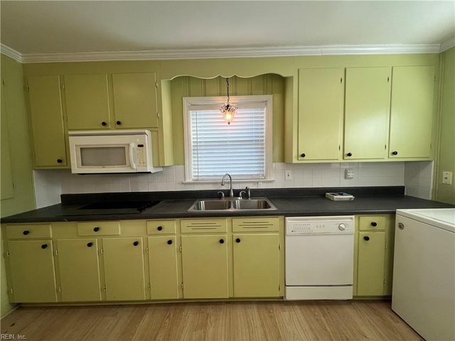 403 W 4th AVE, Franklin, VA 23851