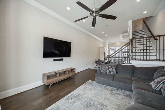 2268 Alterbrook Lane, Dallas, TX 75219