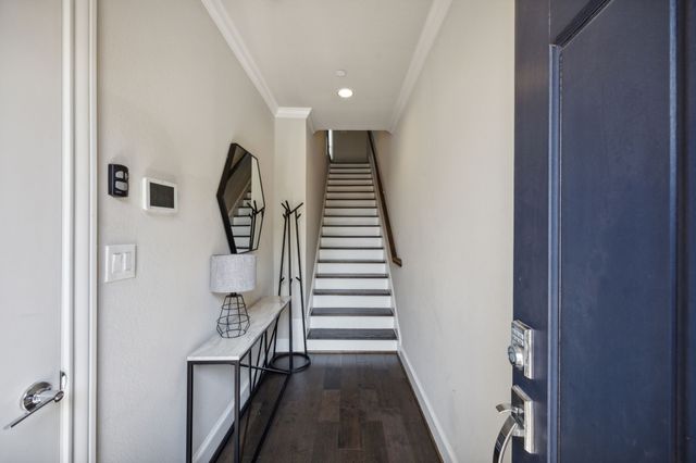 2268 Alterbrook Lane, Dallas, TX 75219