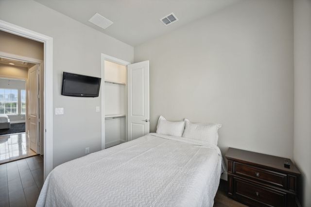 2268 Alterbrook Lane, Dallas, TX 75219