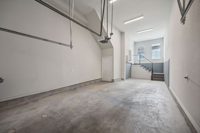 2268 Alterbrook Lane, Dallas, TX 75219