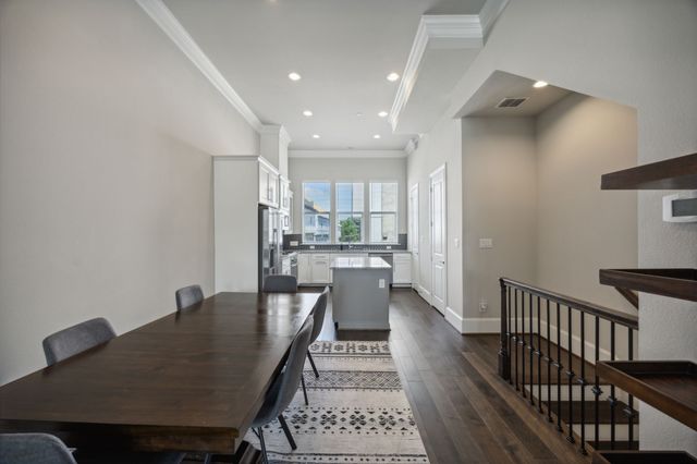 2268 Alterbrook Lane, Dallas, TX 75219