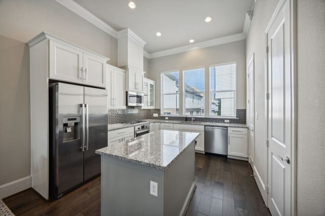 2268 Alterbrook Lane, Dallas, TX 75219