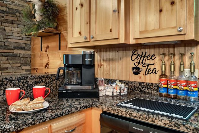 2126 Cub Circle, Sevierville, TN 37862