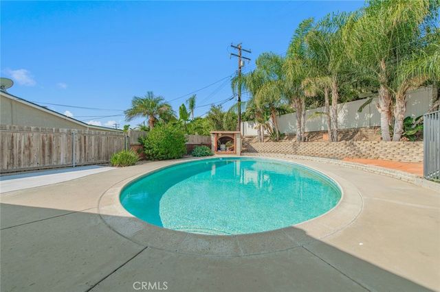 1227 Riedel, Fullerton, CA 92831
