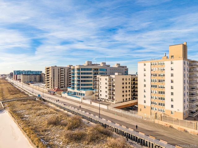 420 Shore Road 4C, Long Beach, NY 11561