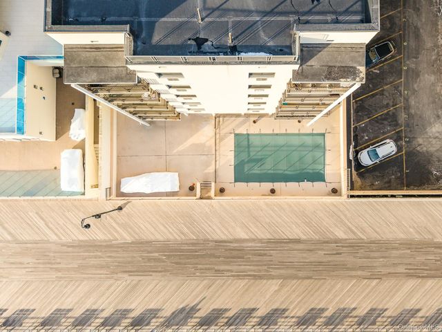 420 Shore Road 4C, Long Beach, NY 11561